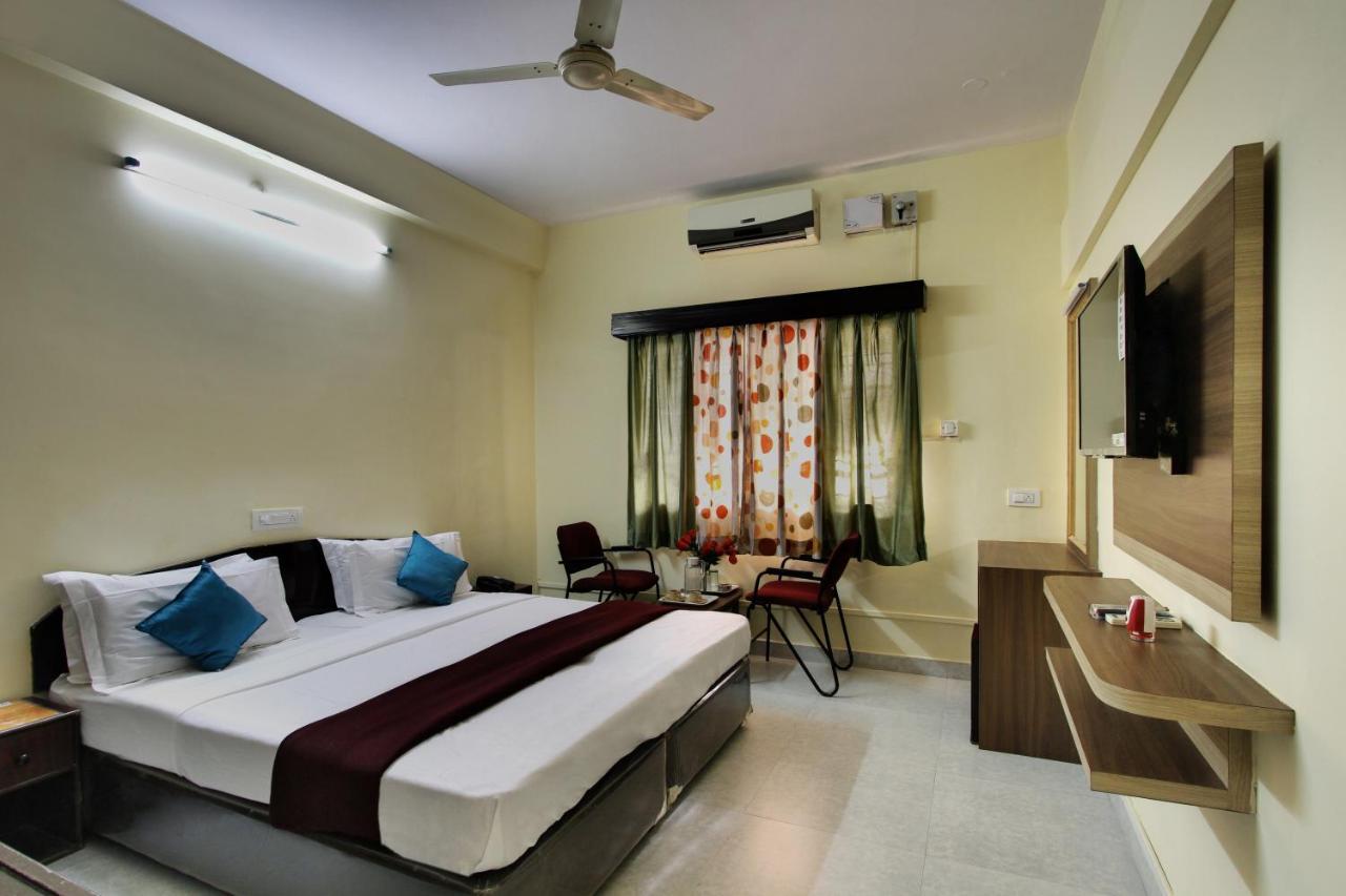 Hotel Heritage Inn Kalaburagi Bagian luar foto